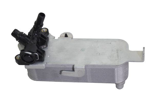MAHLE CLC256000S OTOMATIK SANZIMAN YAG SOGUTUCUSU BMW N13 N20 N26 F20 F22 F30 F32 F34 F36 TERMOSTATLI